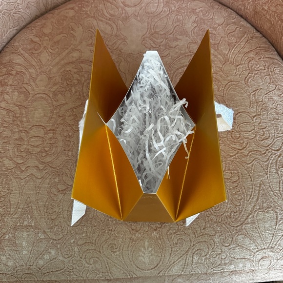 Chanel Gold Gift Bag - Picture 9 of 11